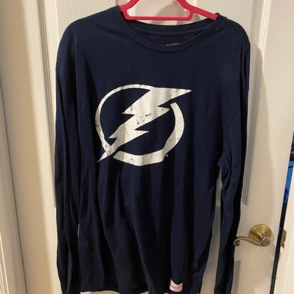 Long Sleeve Tampa Bay Lightning shirt NWOT
